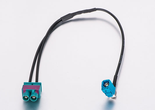 ANT053G Antenna Adapter – Double Fakra Male to Female Fakra Elbow Fitting – Volkswagen